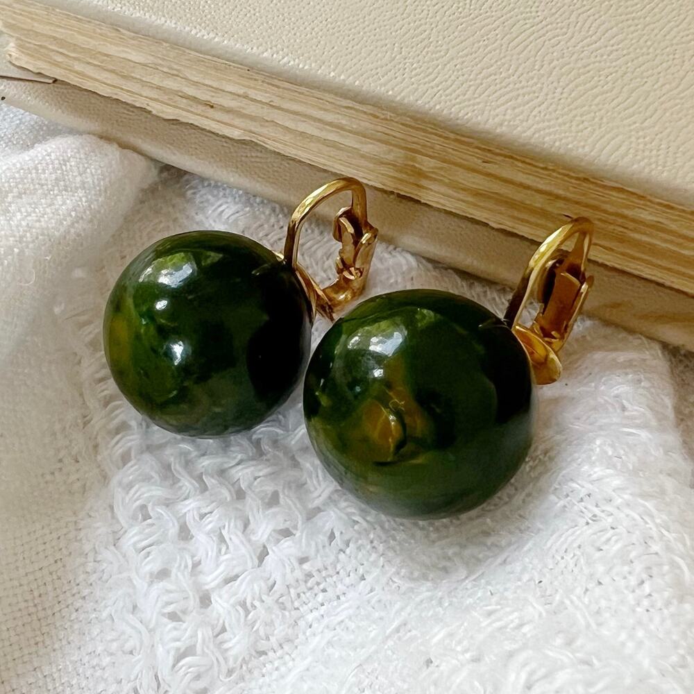 Vintage 80s Green Marbled Lucite Ball Clip On Earrings Gold Tone Statement
